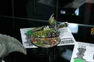 IMG_7885-01.htm linked image size (41384 bytes).