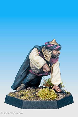 C01-C1-60 Eastern Fighter crouching 