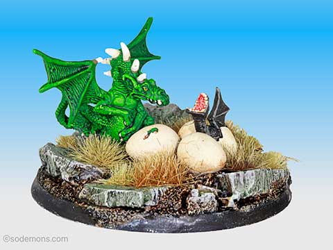 C29 Young Spined Dragon & Hatchling