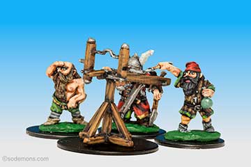 FTD16 Dwarf War Engine with 3 Crew