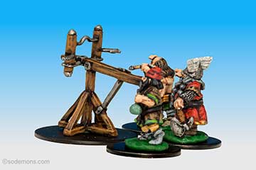 FTD16 Dwarf War Engine with 3 Crew