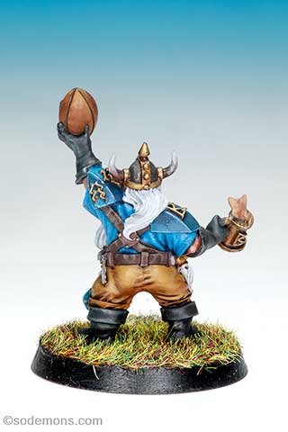 Blood Bowl Player Bugman