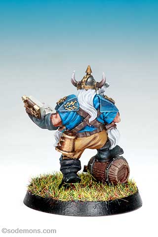 Blood Bowl Referee Bugman