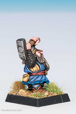C06 Ketri Trollhammer