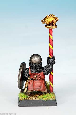 Snivvel (Boar Standard & Skull Cap)