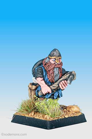 FTD2 Dwarf with Light Crossbow and Sword