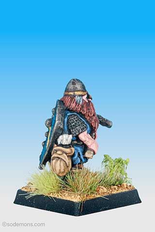 FTD2 Dwarf with Light Crossbow and Sword