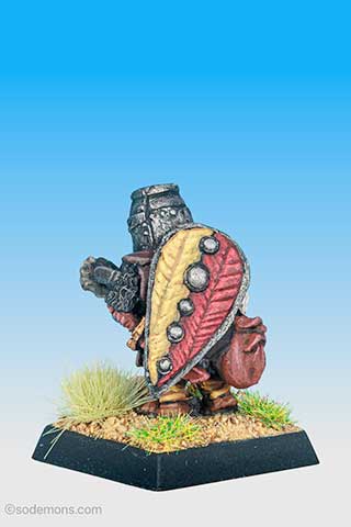 FTD2 Dwarf with Light Crossbow and Sword
