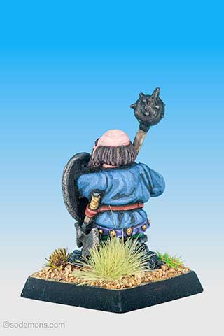 FTD4 Dwarf with Mace and Axe