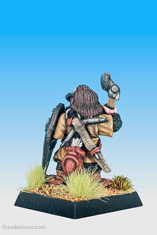 FTD5 Dwarf with Axe and Heavy Crossbow