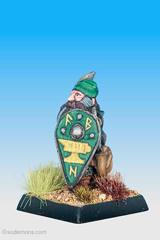 FTD5 Dwarf with Axe and Heavy Crossbow