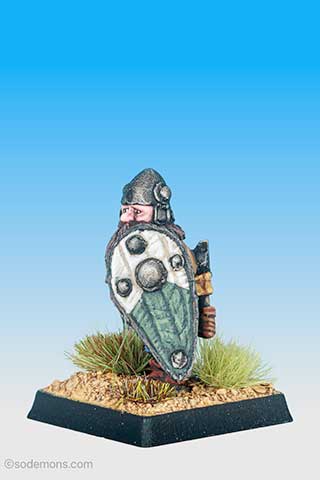 FTD6 Dwarf with Axe and Hammer