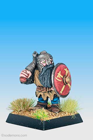 FTD7 Dwarf with Hammer and Pick