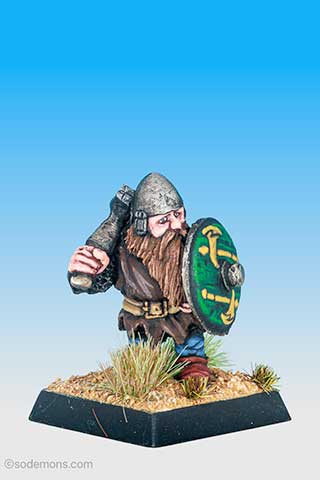 FTD7 Dwarf with Hammer and Pick