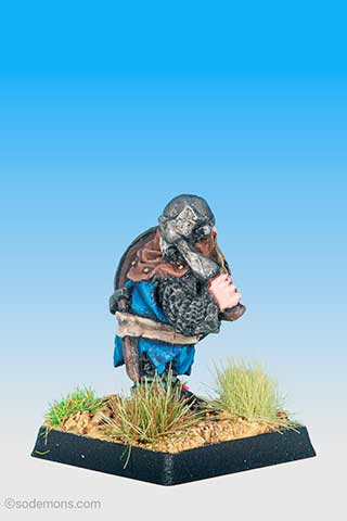 FTD7 Dwarf with Hammer and Pick