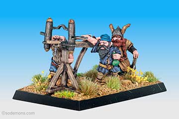 FTD16 Dwarf War Engine with 3 Crew