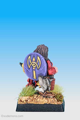 FTD17 Dwarf with Light Crossbow and Axe