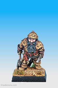 FTD18 Dwarf with Axe and Knife