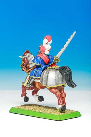 Heroic Knight with Broadsword