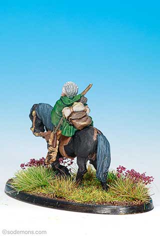 FAC8 Mounted Ranger with Sword and Bow