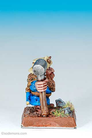 MM10 Dwarf - DW7