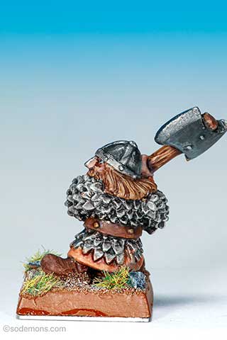 MM10 Dwarf - DW9