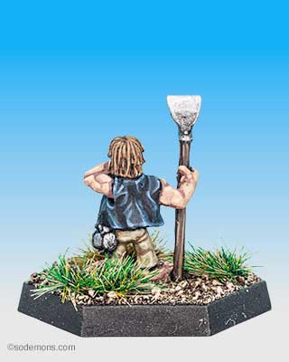 HL6 - Halfling with Hoe