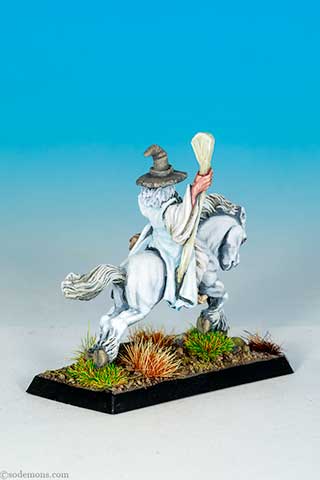 ME11 Gandalf the Wizard mounted on Shadowfax