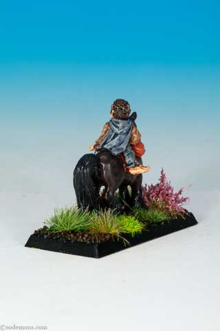 ME13 Frodo the Hobbit - Mounted