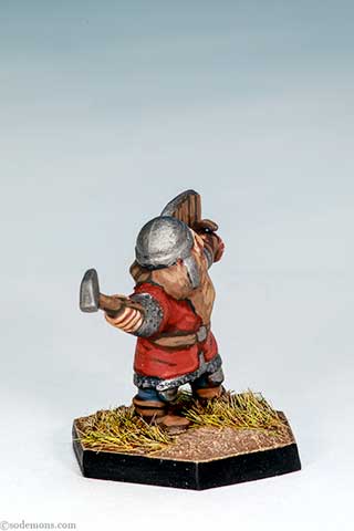 DWF2 - Dwarf Swinging One-Handed Pick