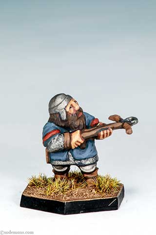 DWF9 - Dwarf Firing Heavy Crossbow