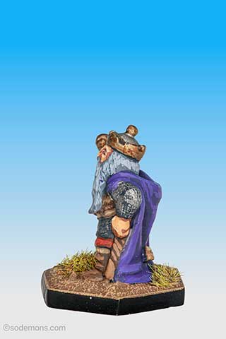 DWF11 - Dwarf King Holding Rod