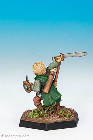 ELF8 Wood Elf attacking with Sword