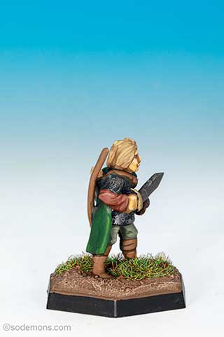 ELF9 Wood Elf with Short Spear