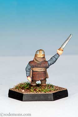 GNM1 Gnomes with Swords