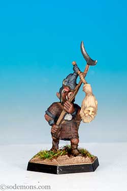 ORC14 Orc Standard Bearer