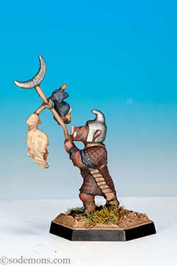 ORC14 Orc Standard Bearer