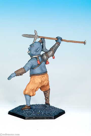 OGM4 Ogre Magi w. Cross-Guarded Spear
