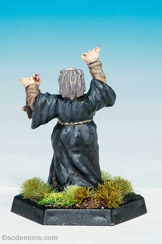 VFW29 Old Witch Holding a Rat