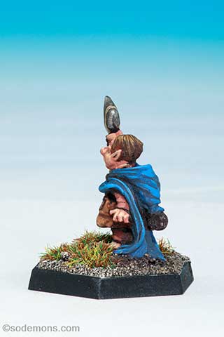 ARD4 Dwarf with Large Axe / WG42 Halfling Fighter
