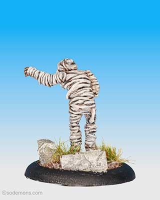 Mummy Advancing