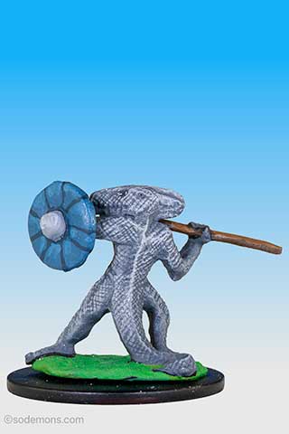 Crested Dragonewt with Javelin