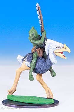 Beaked Dragonewt riding Demi-bird