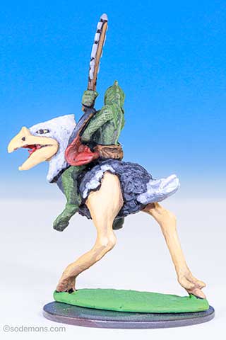 Beaked Dragonewt riding Demi-bird