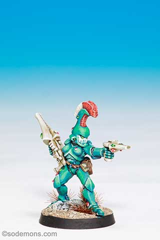 Eldar with Shuriken Catapult and Shuriken Pistol