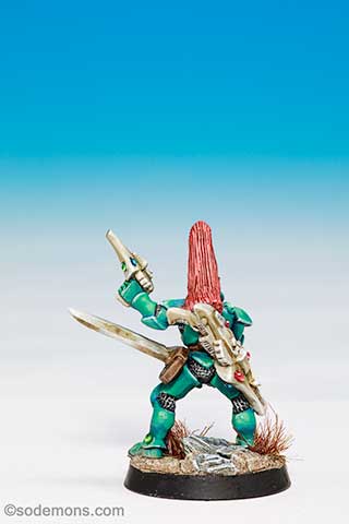 Eldar with Shuriken Pistol and Power Sword 1