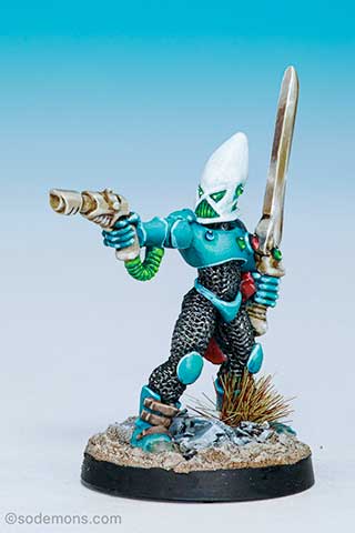 Eldar Guardian with Power Sword and Las Pistol