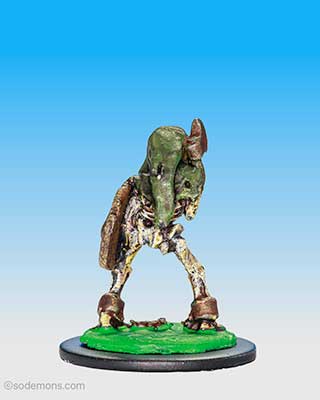 FTS5 Skeleton attacking with Axe and Shield