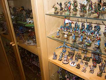 Twelve shelves - section bottom shelf
