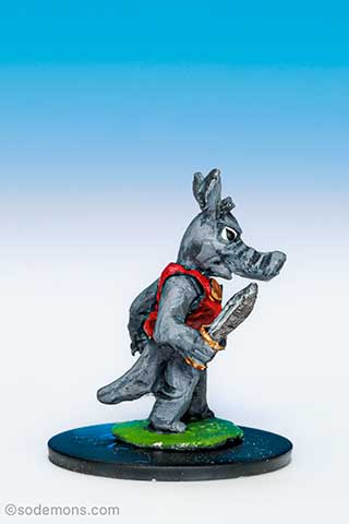 WF6 Agressive Aardvark (Aardvark Advancing with Sword)